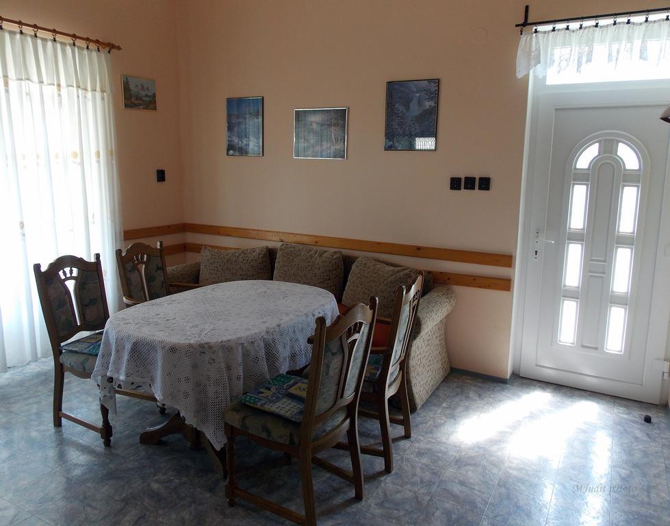 Bencze Vendeghaz Zalakaros Apartment Exterior photo